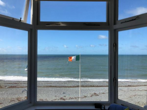 Stunning Aberystwyth South Beach Apartment